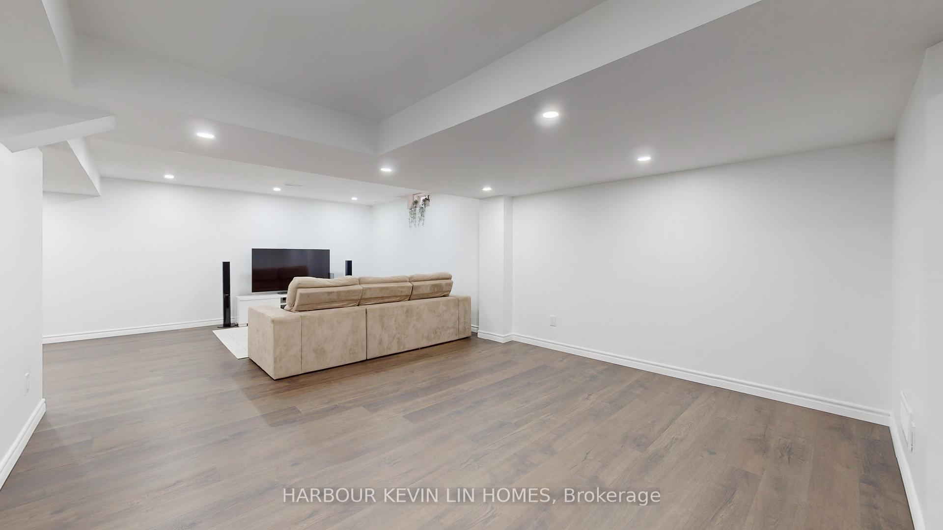 Photo 33 of 115 Roy Nichols Drive, Clarington, Courtice — HOMEH