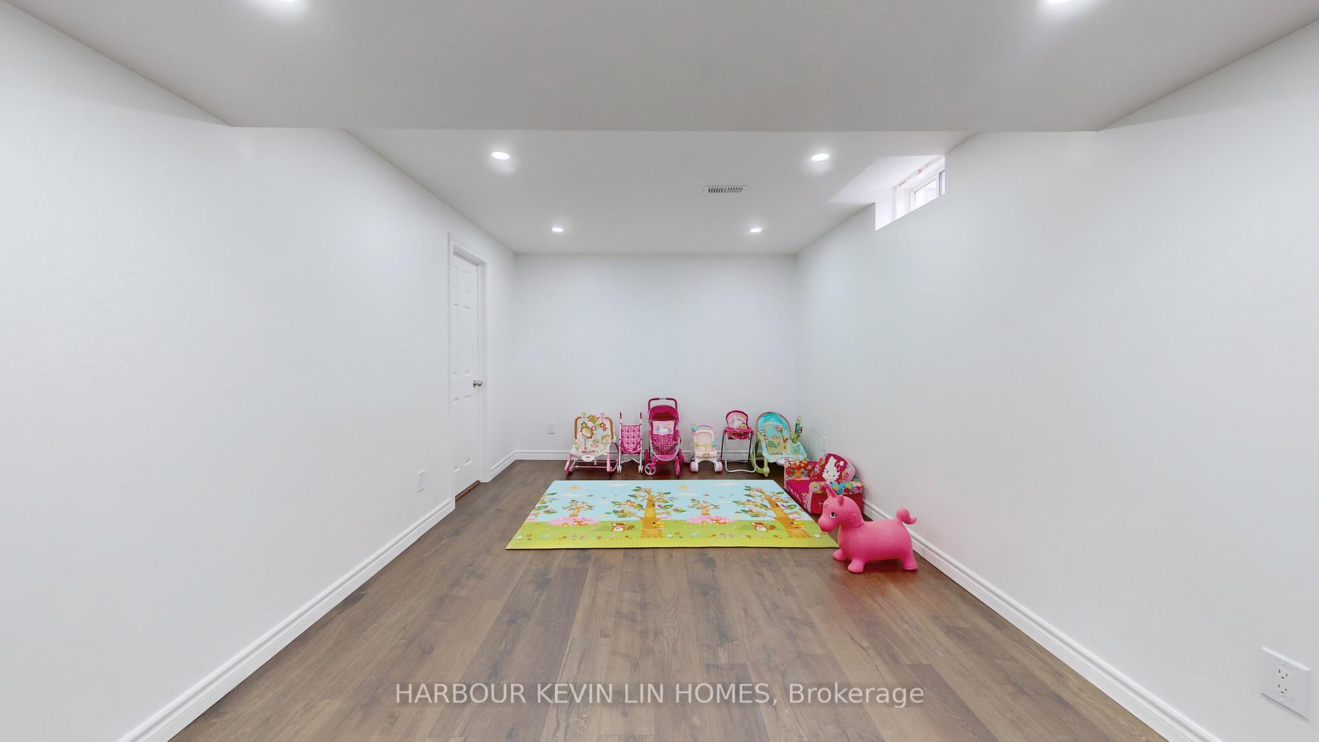 Photo 35 of 115 Roy Nichols Drive, Clarington, Courtice — HOMEH