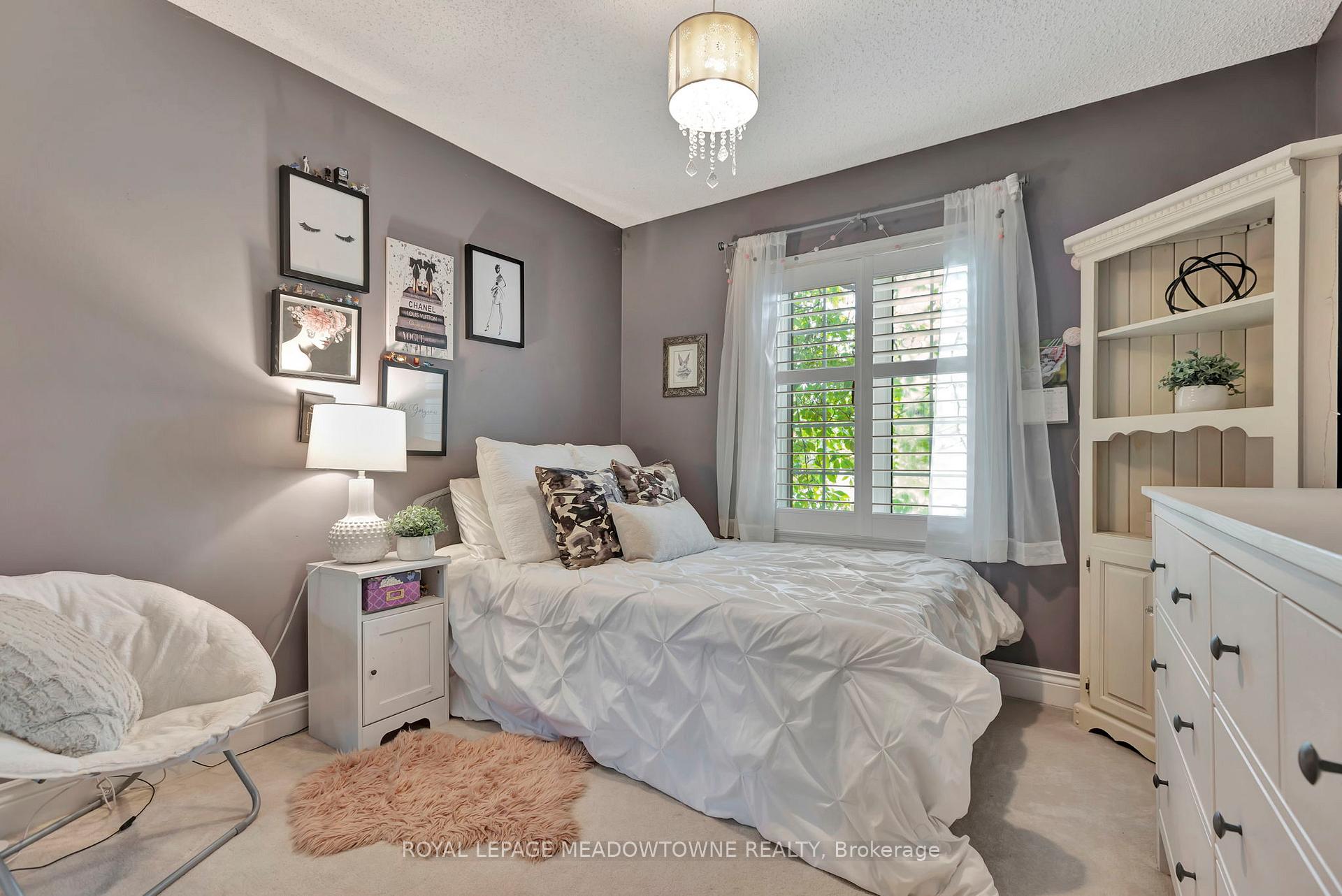 Photo 20 of 1 Woodspring Court E, Hamilton, Rural Flamborough — HOMEH