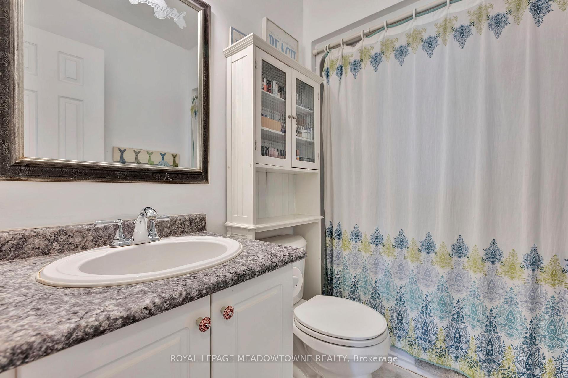 Photo 23 of 1 Woodspring Court E, Hamilton, Rural Flamborough — HOMEH