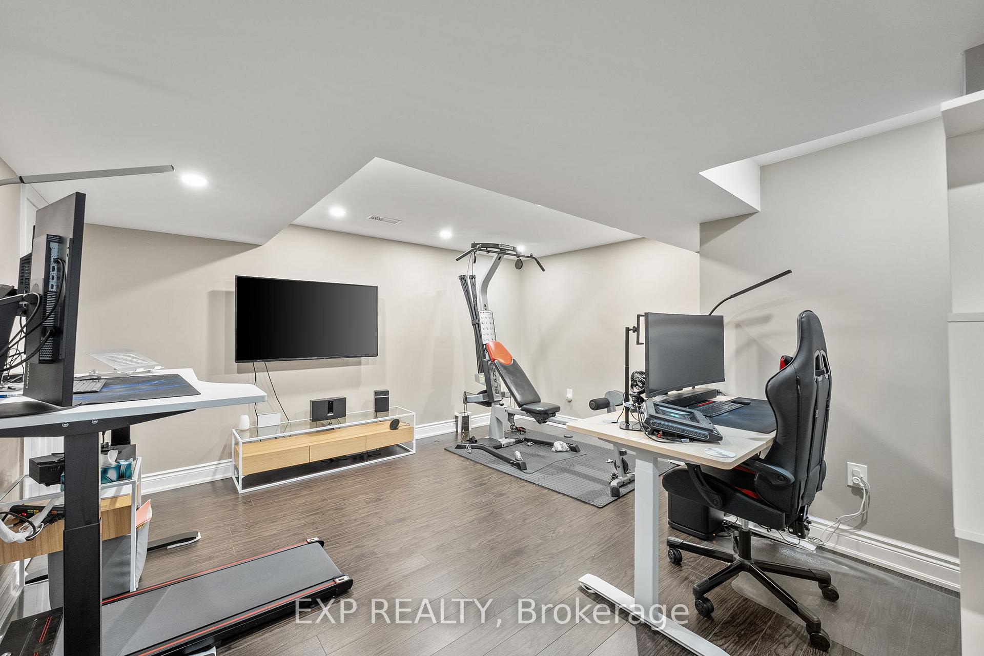 Photo 28 of 35 Churchland Drive, Barrie, Holly — HOMEH