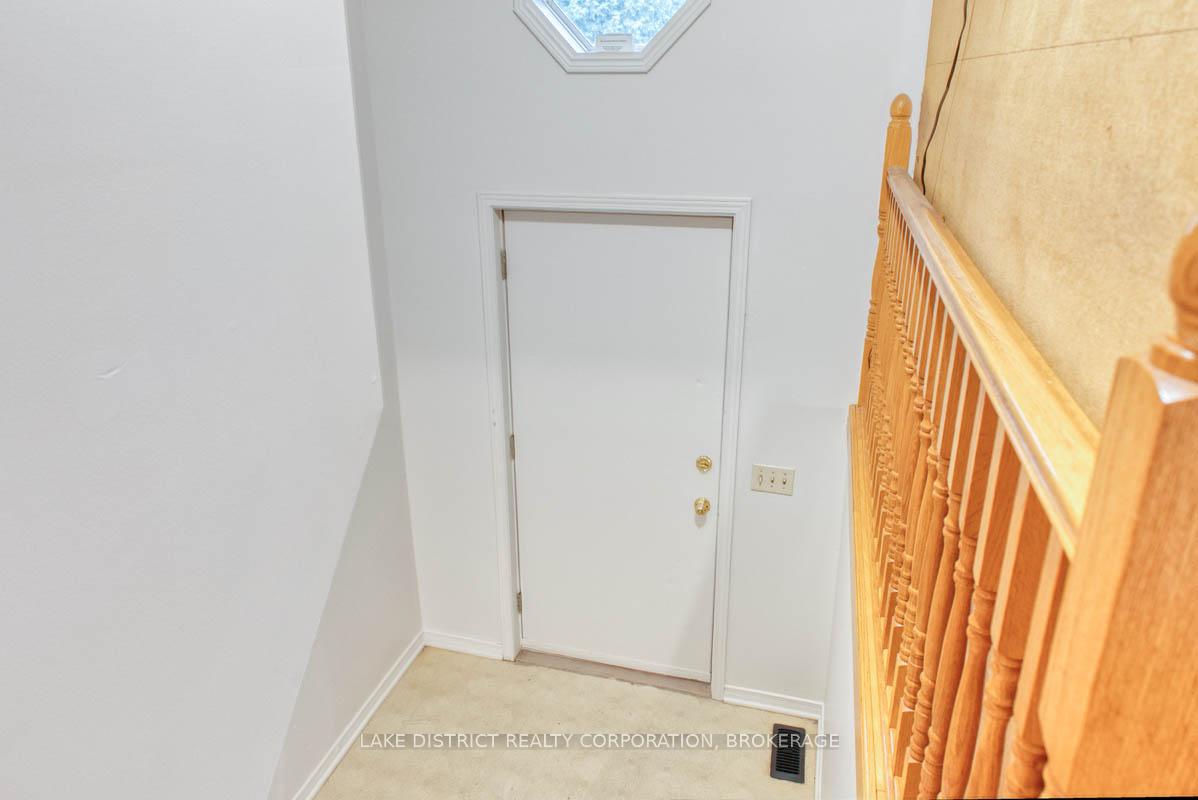 Photo 2 of 6480 South Lavant Road, Frontenac, Frontenac North — HOMEH