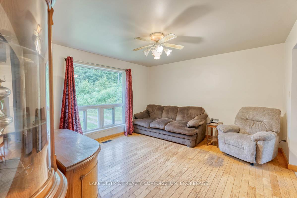 Photo 3 of 6480 South Lavant Road, Frontenac, Frontenac North — HOMEH