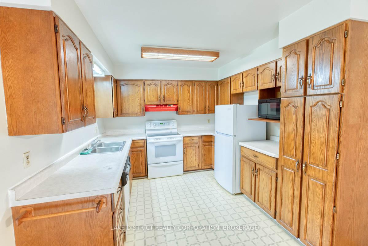 Photo 8 of 6480 South Lavant Road, Frontenac, Frontenac North — HOMEH