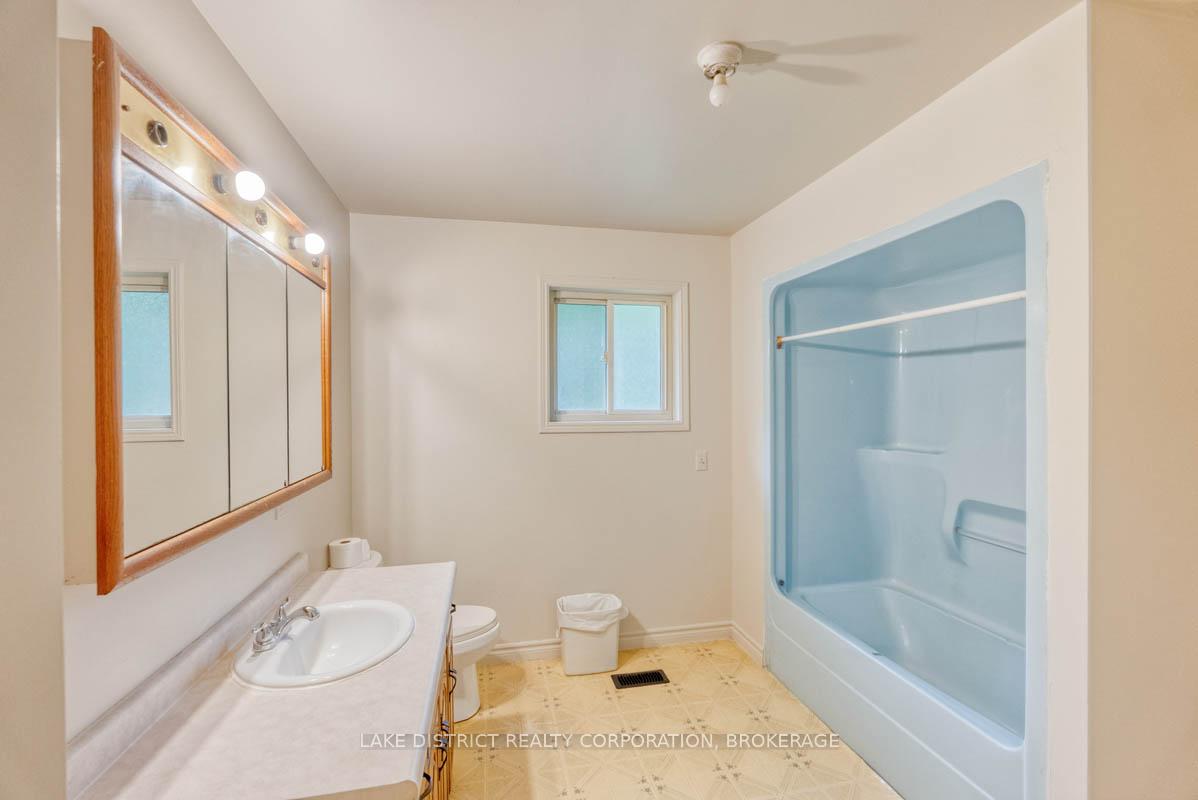 Photo 14 of 6480 South Lavant Road, Frontenac, Frontenac North — HOMEH