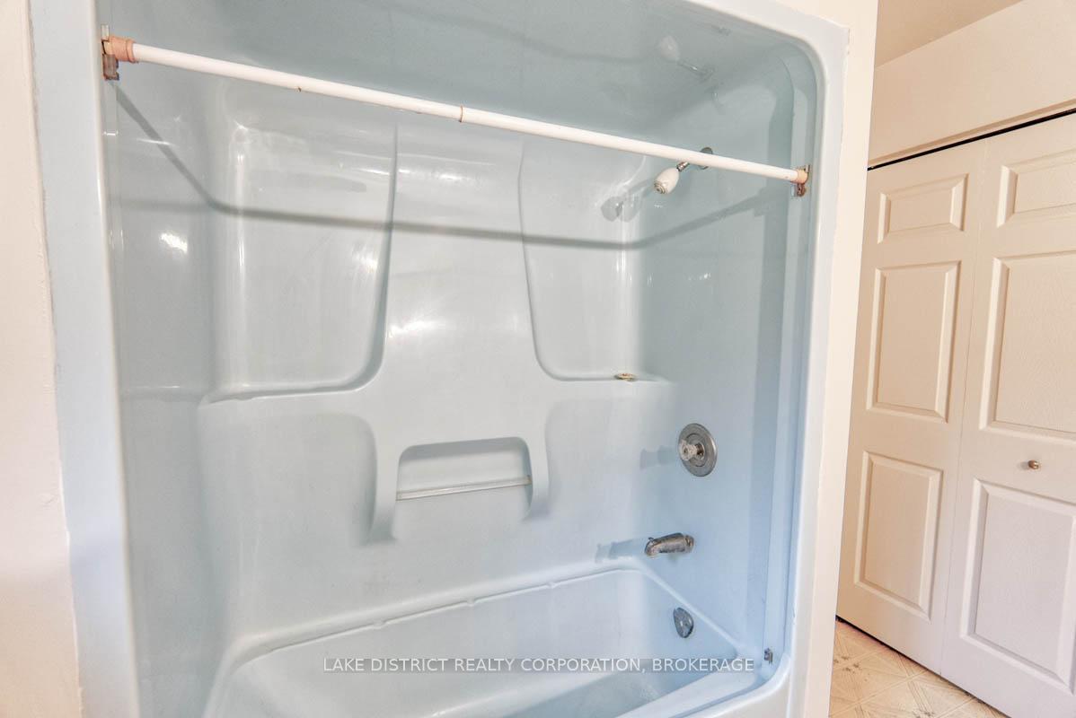 Photo 16 of 6480 South Lavant Road, Frontenac, Frontenac North — HOMEH