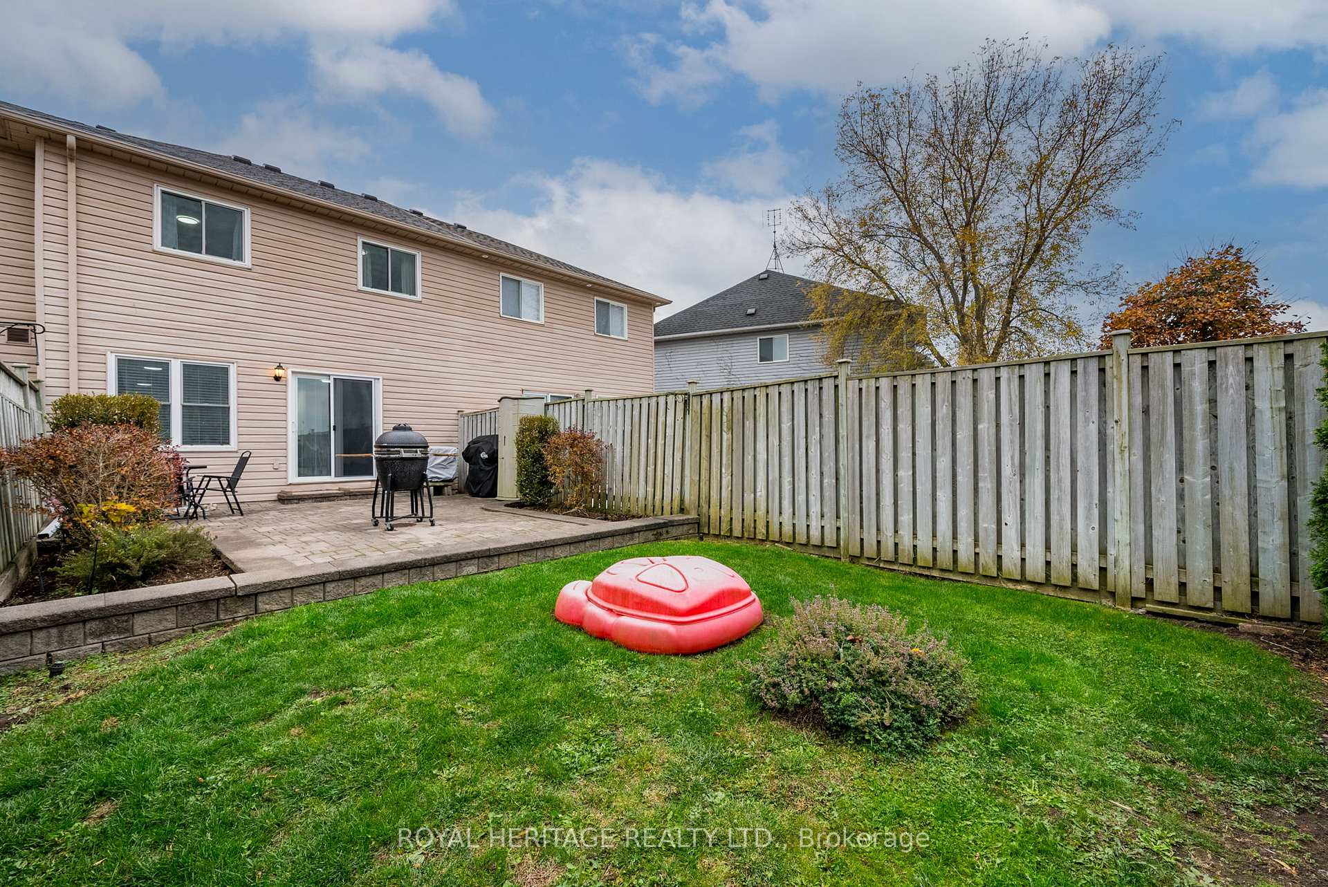 Photo 32 of 107 Shady Lane Crescent, Clarington, Bowmanville — HOMEH