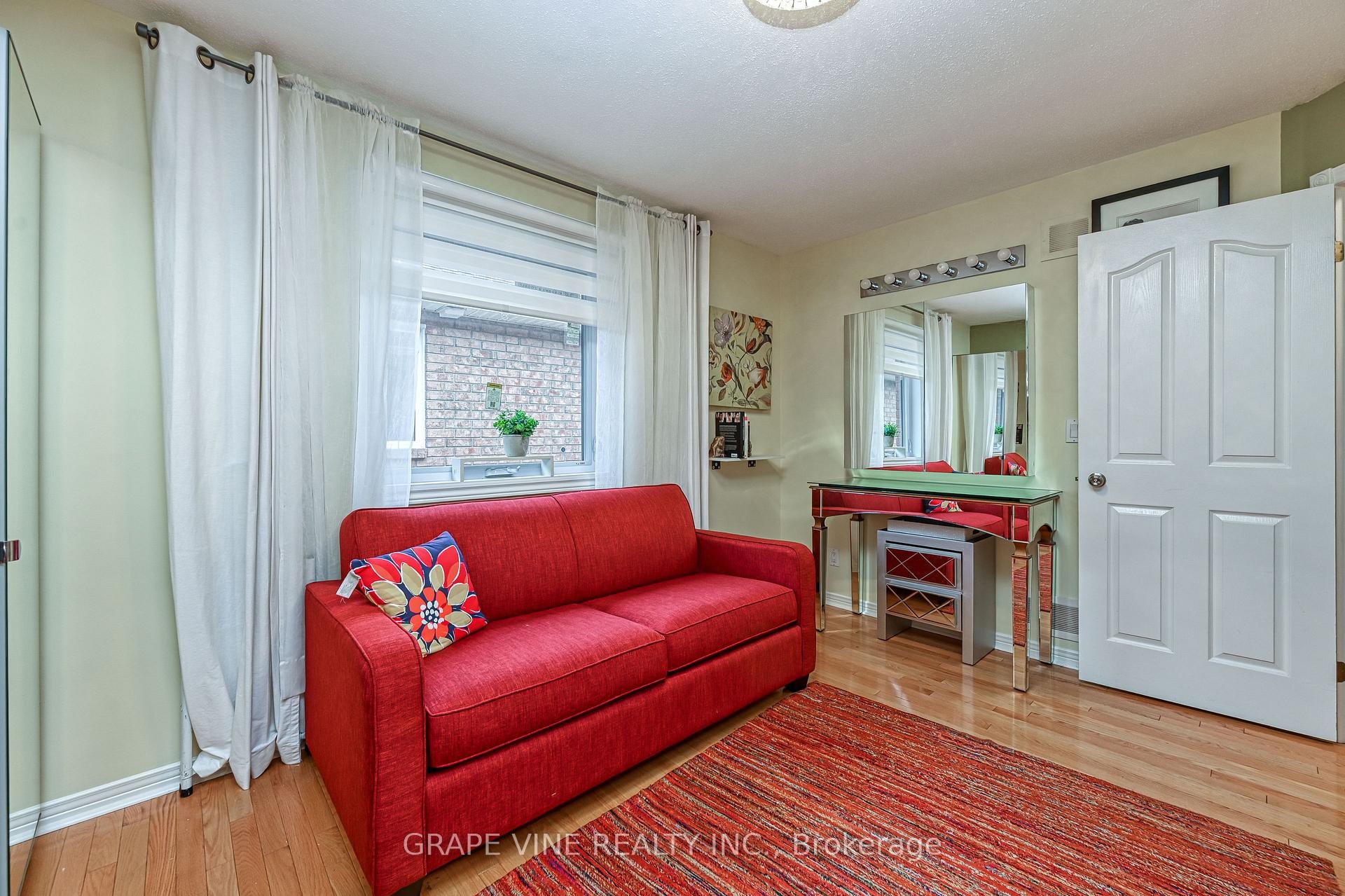 Photo 25 of 777 Rolling River Crescent, Ottawa, Riverside South/Gloucester Glen — HOMEH