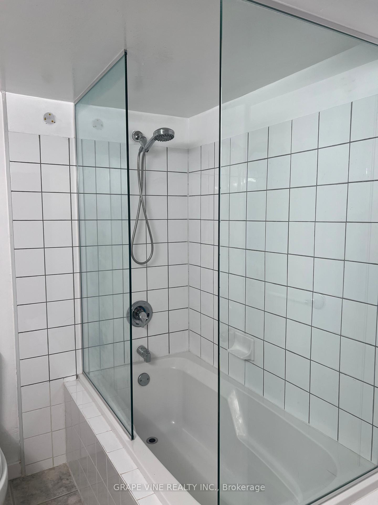 Photo 28 of 777 Rolling River Crescent, Ottawa, Riverside South/Gloucester Glen — HOMEH