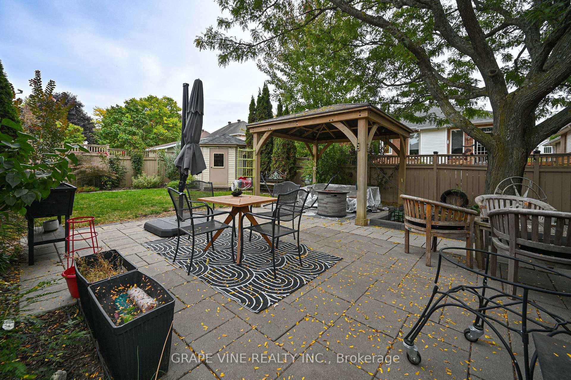 Photo 34 of 777 Rolling River Crescent, Ottawa, Riverside South/Gloucester Glen — HOMEH