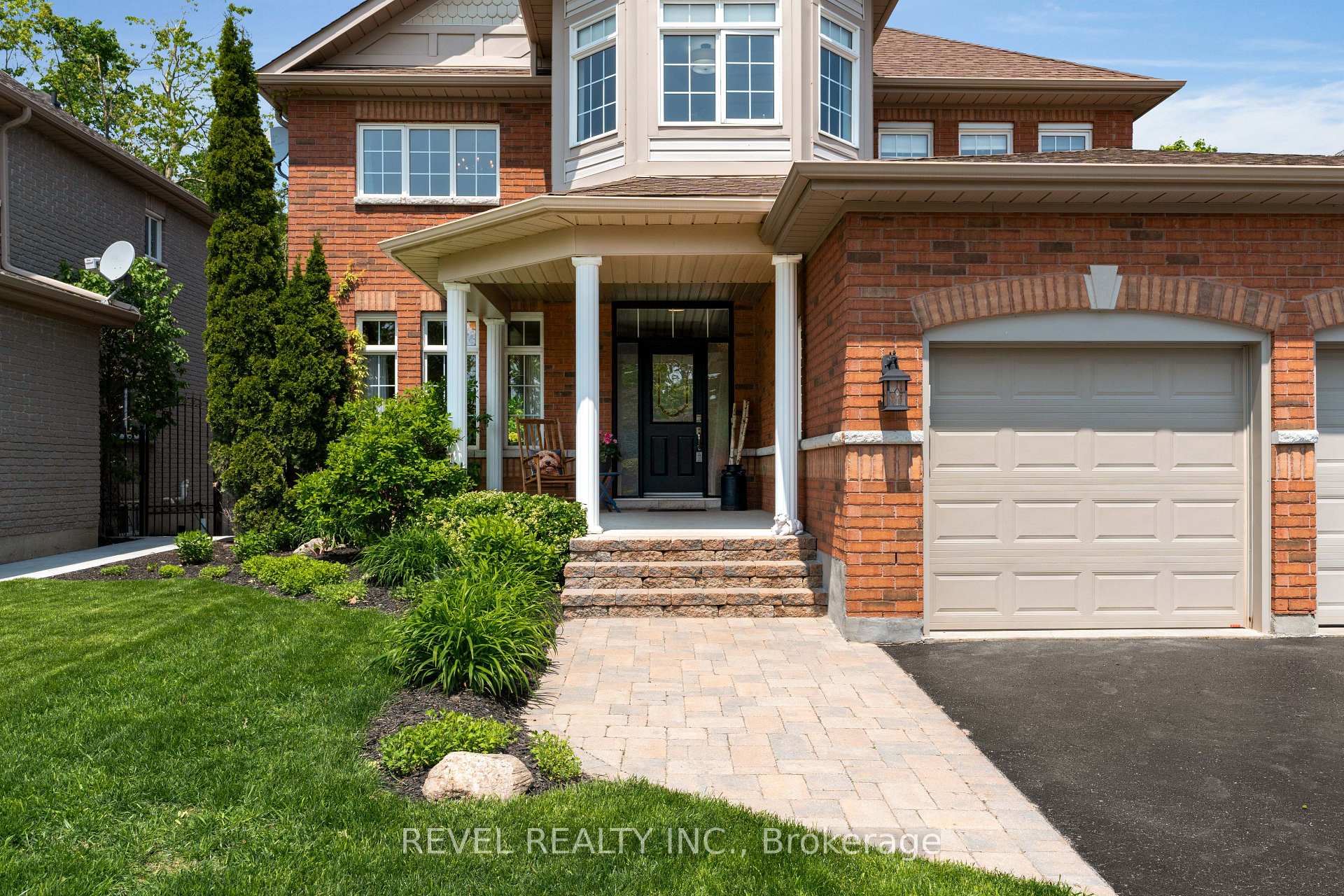 Photo 5 of 34 Allsop Crescent, Barrie, Holly — HOMEH