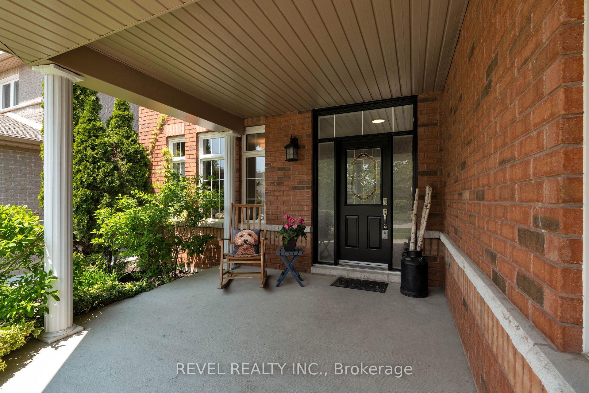 Photo 6 of 34 Allsop Crescent, Barrie, Holly — HOMEH
