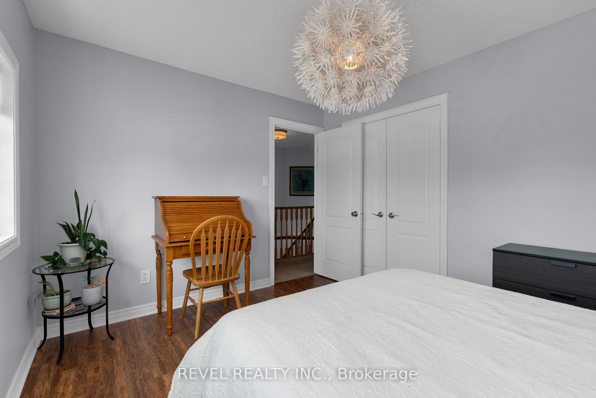 Photo 26 of 34 Allsop Crescent, Barrie, Holly — HOMEH