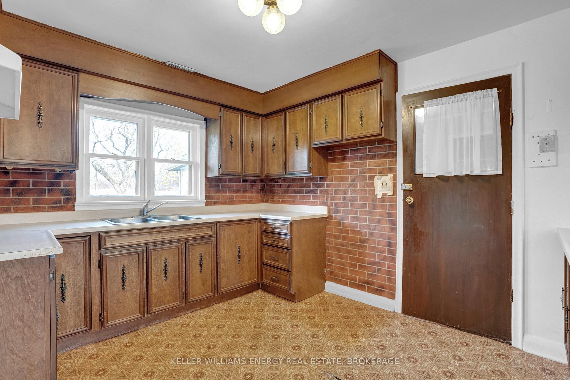 Photo 12 of 30 Firner Street, Clarington, Rural Clarington — HOMEH