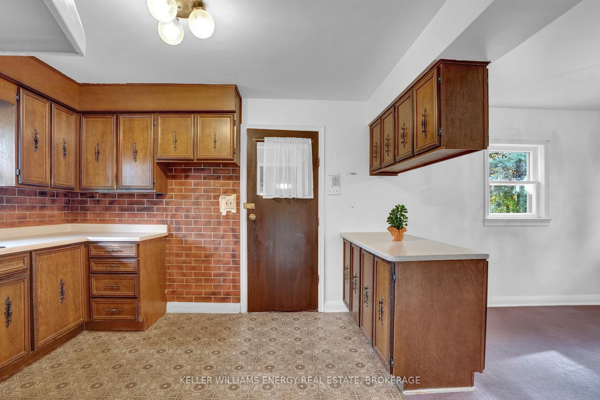 Photo 13 of 30 Firner Street, Clarington, Rural Clarington — HOMEH