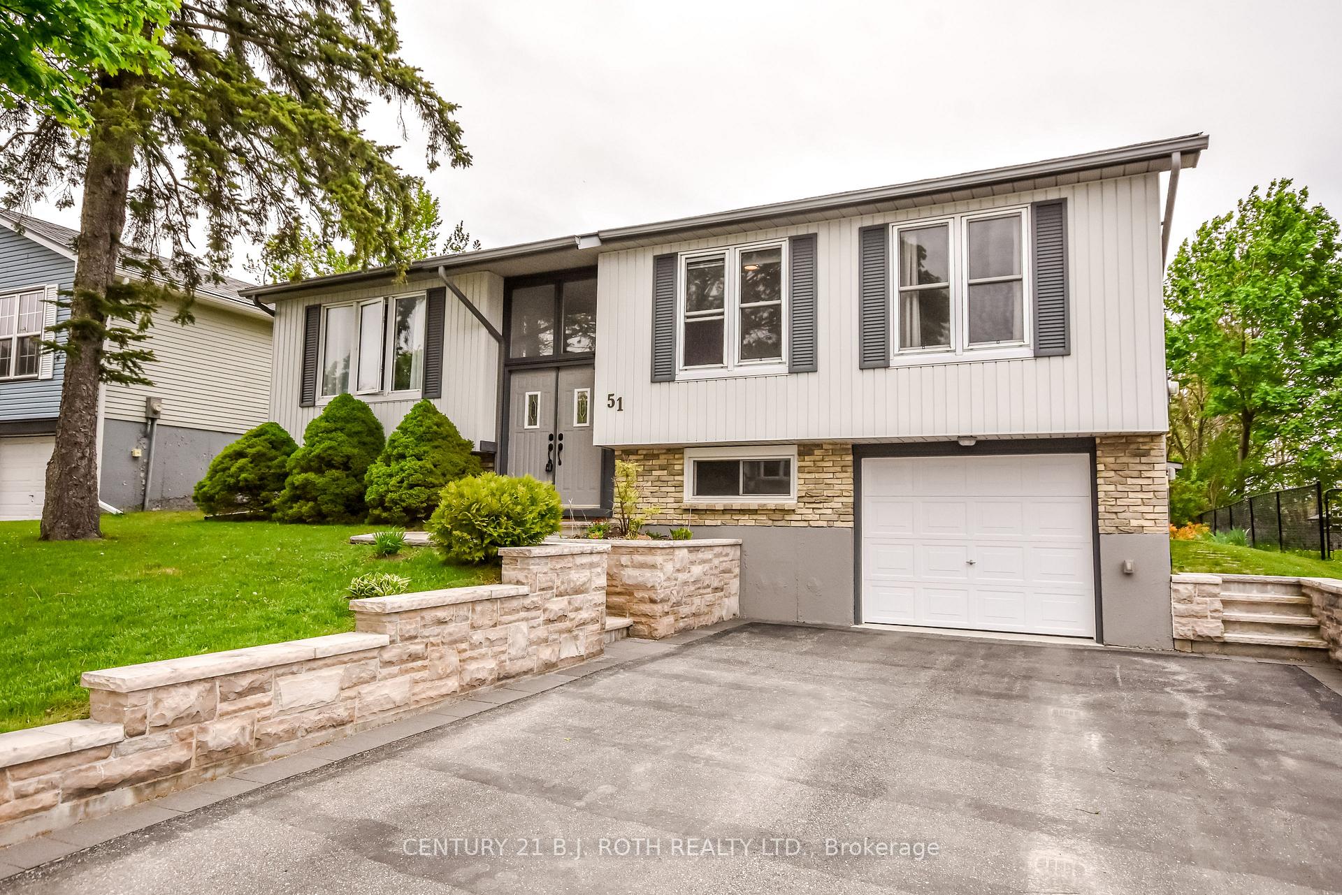 Photo 1 of 51 Heather Street, Barrie, Sunnidale — HOMEH