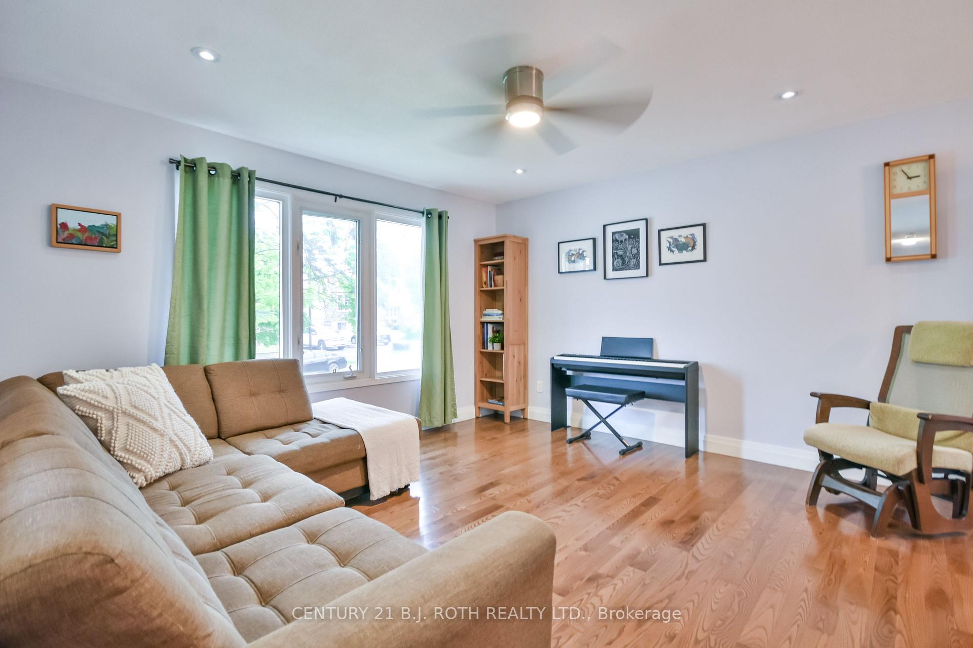 Photo 6 of 51 Heather Street, Barrie, Sunnidale — HOMEH