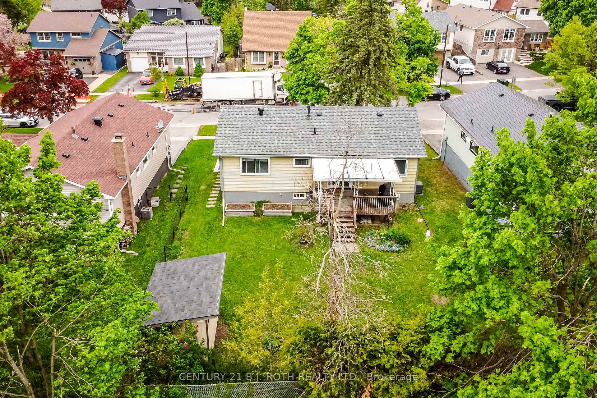 Photo 29 of 51 Heather Street, Barrie, Sunnidale — HOMEH