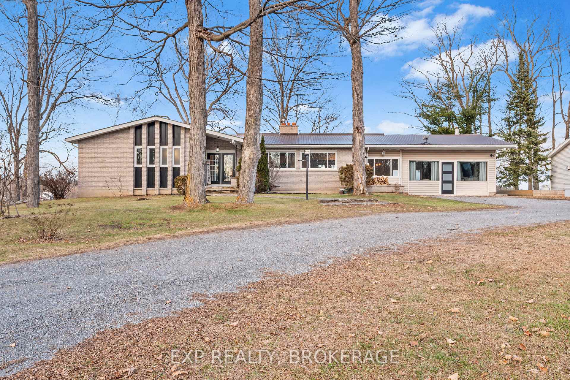 Photo 5 of 4277 Maple Drive, Frontenac, Frontenac South — HOMEH