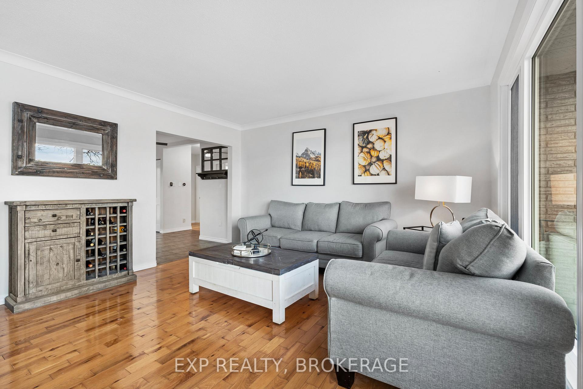 Photo 10 of 4277 Maple Drive, Frontenac, Frontenac South — HOMEH