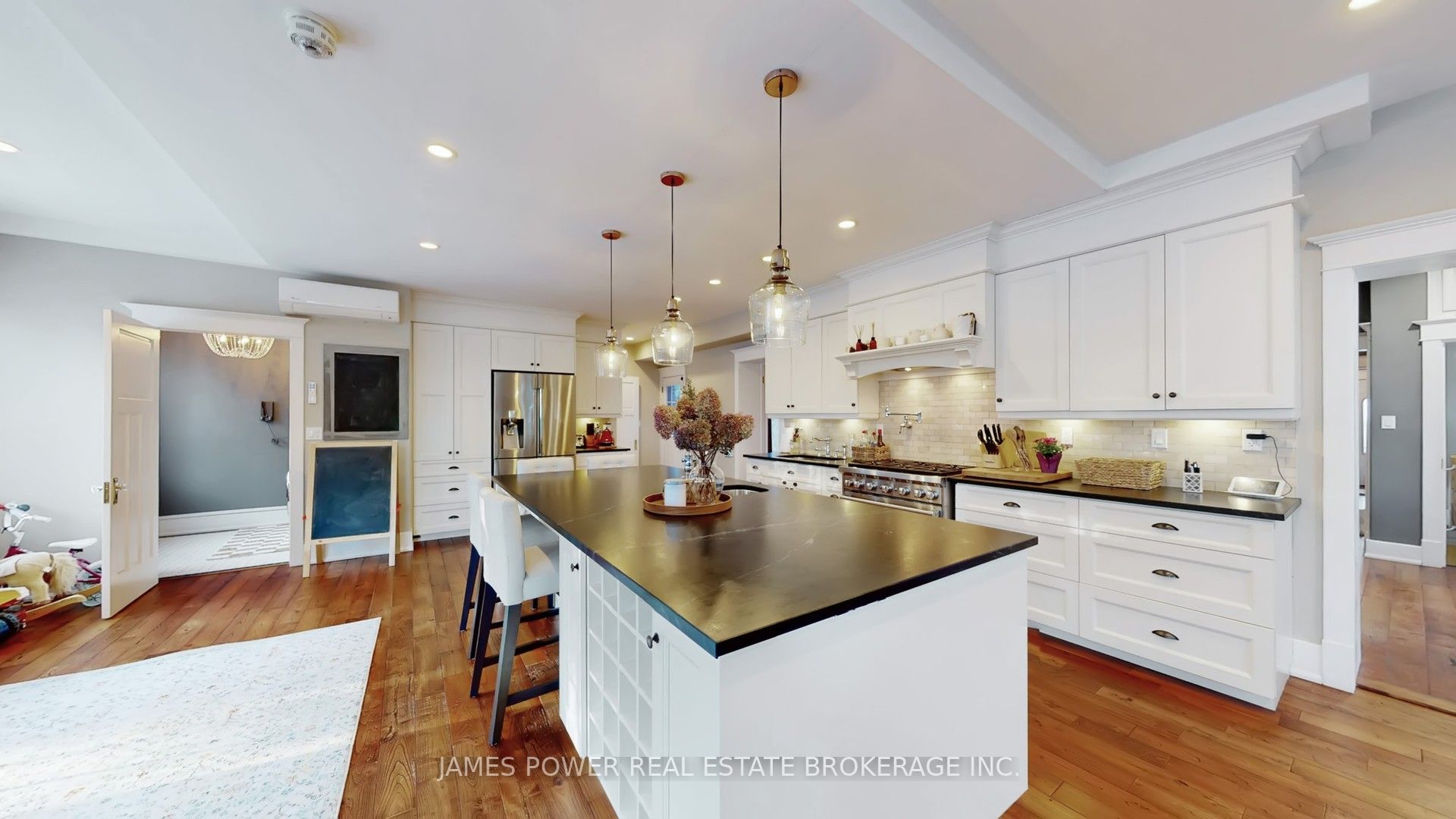 Photo 69 of 556 Stillwater Crescent, Burlington, LaSalle — HOMEH