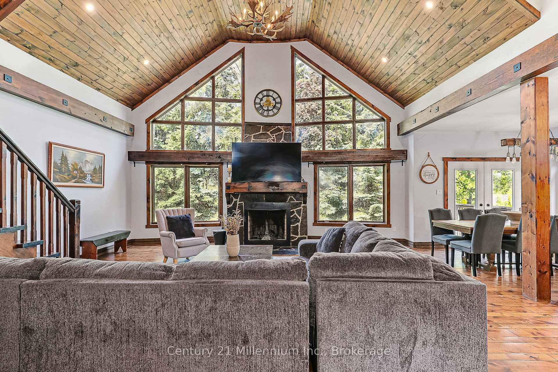 Photo 7 of 191 Brooker Boulevard, Blue Mountains — HOMEH
