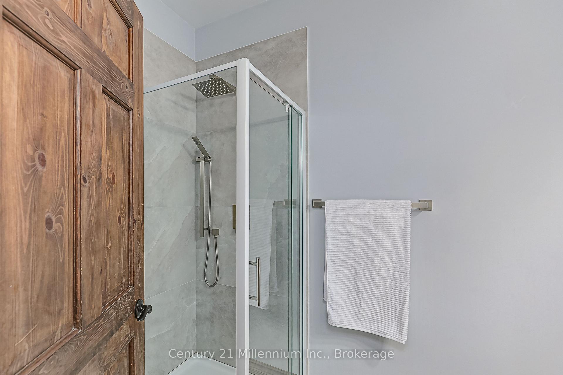 Photo 18 of 191 Brooker Boulevard, Blue Mountains — HOMEH