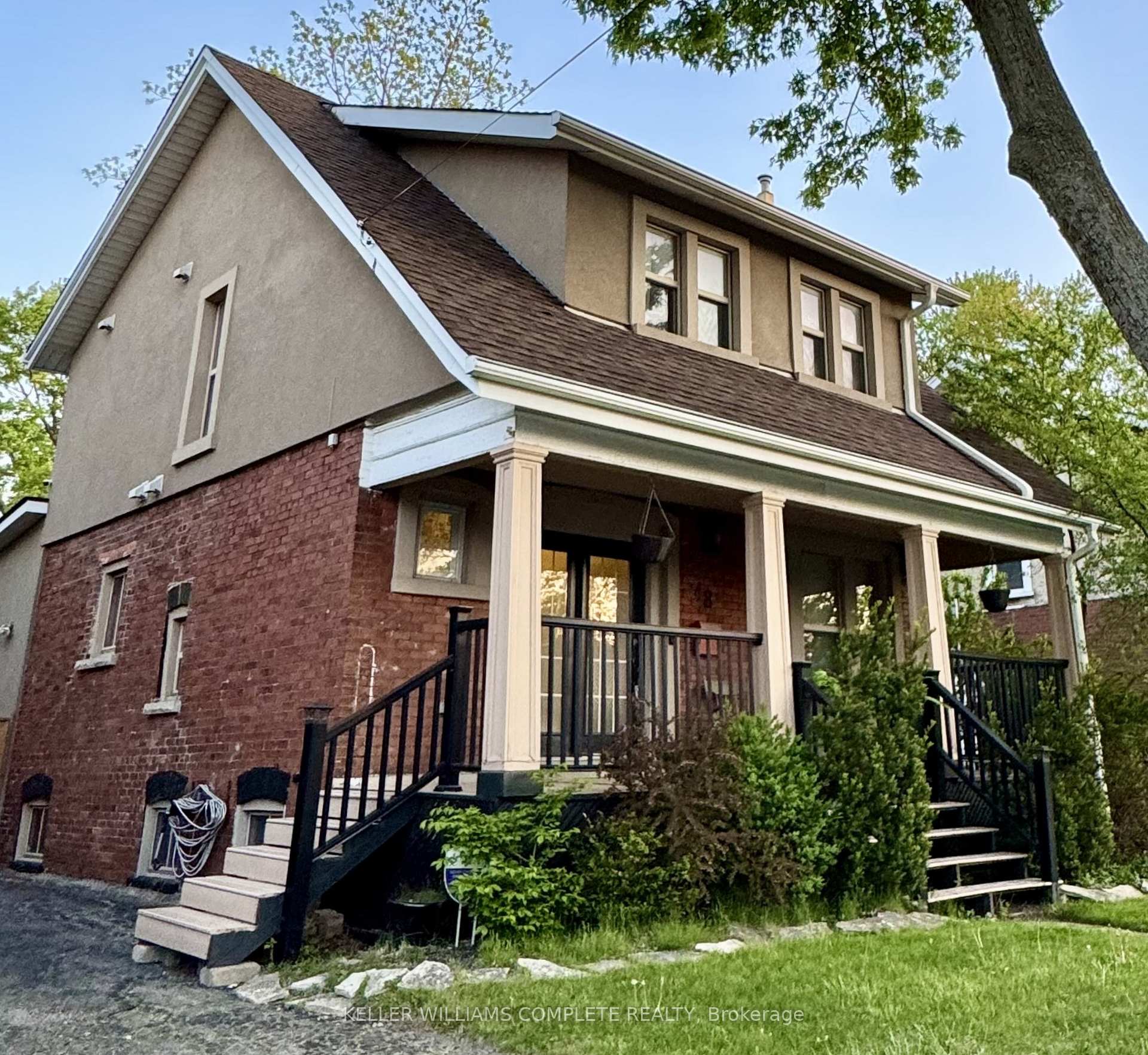 Photo 2 of 48 West 3rd Street, Hamilton, Bonnington — HOMEH