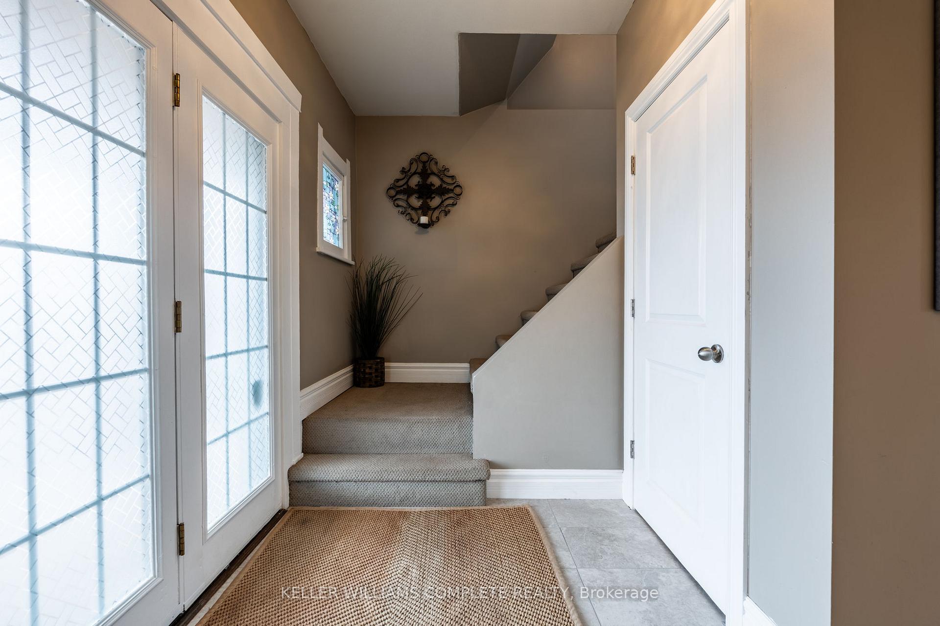 Photo 4 of 48 West 3rd Street, Hamilton, Bonnington — HOMEH