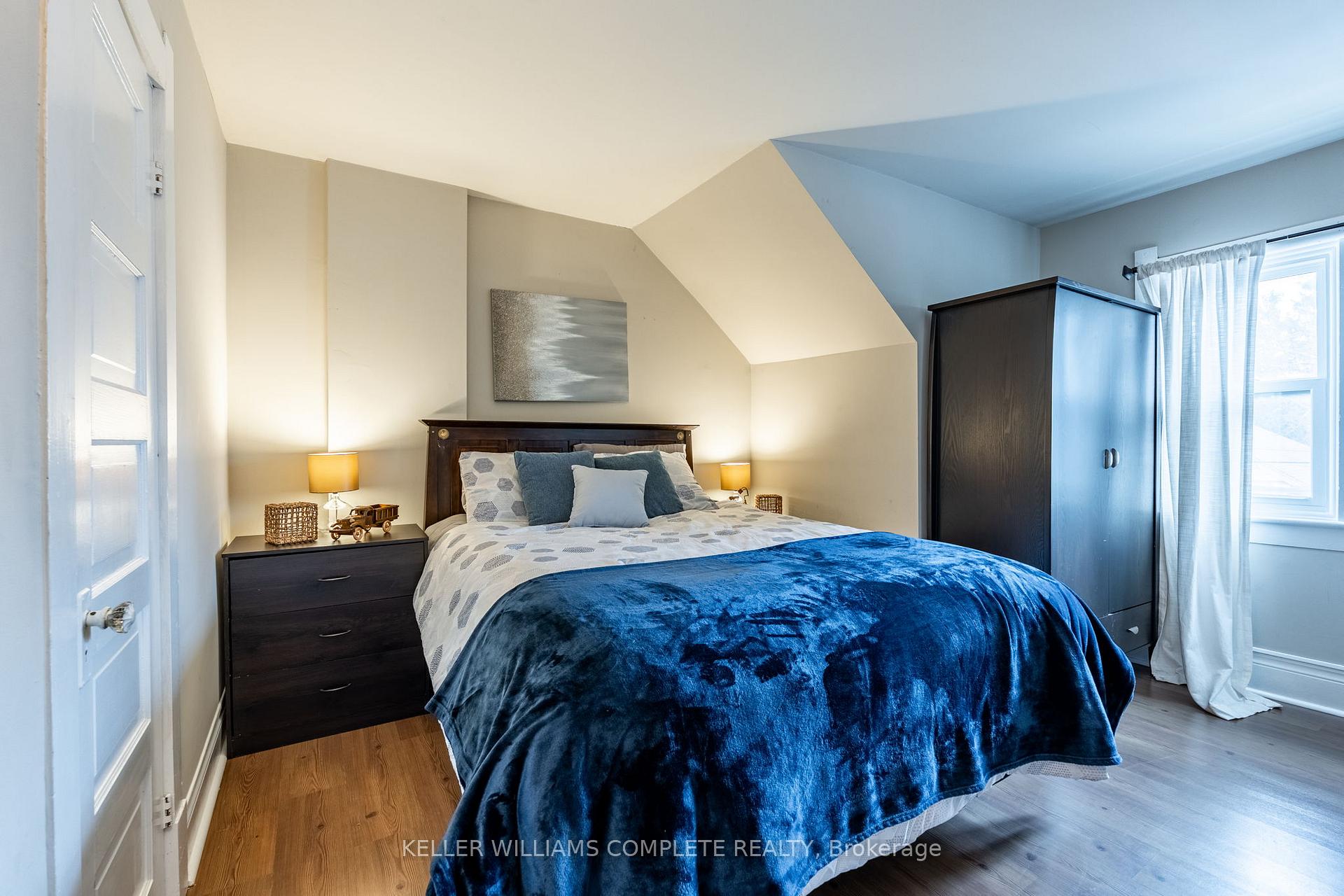 Photo 18 of 48 West 3rd Street, Hamilton, Bonnington — HOMEH