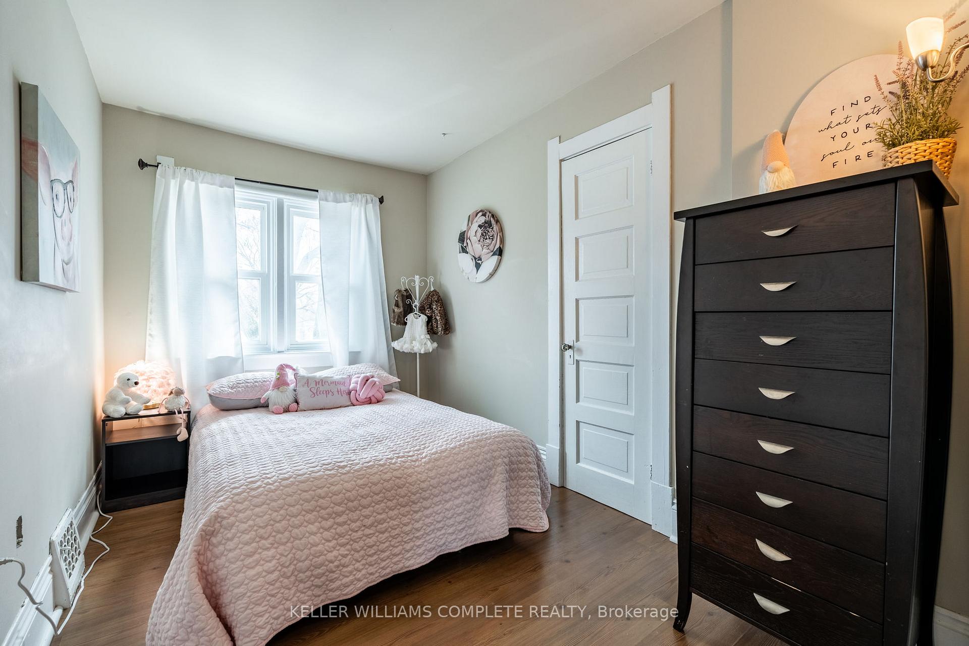 Photo 20 of 48 West 3rd Street, Hamilton, Bonnington — HOMEH