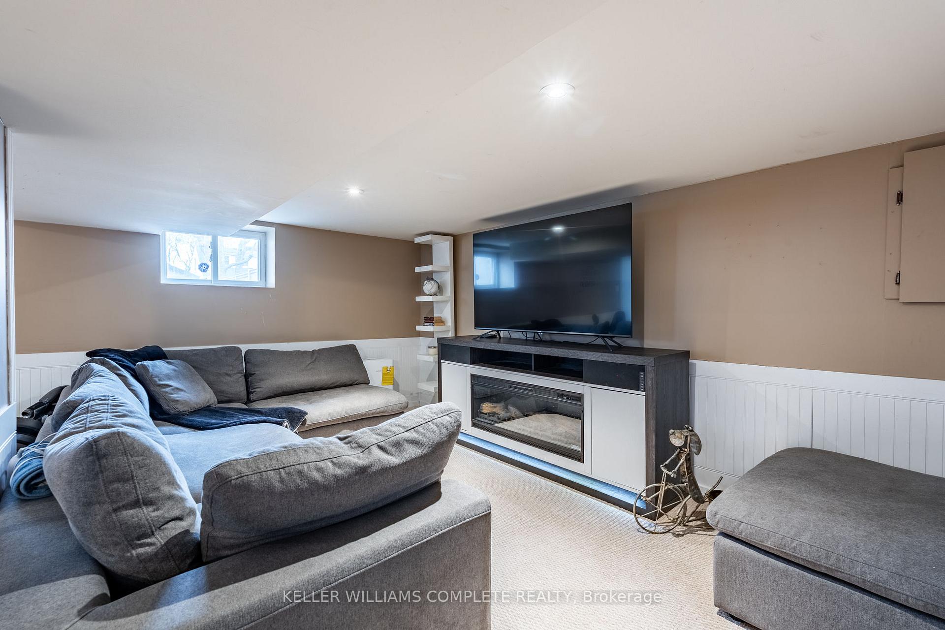 Photo 25 of 48 West 3rd Street, Hamilton, Bonnington — HOMEH