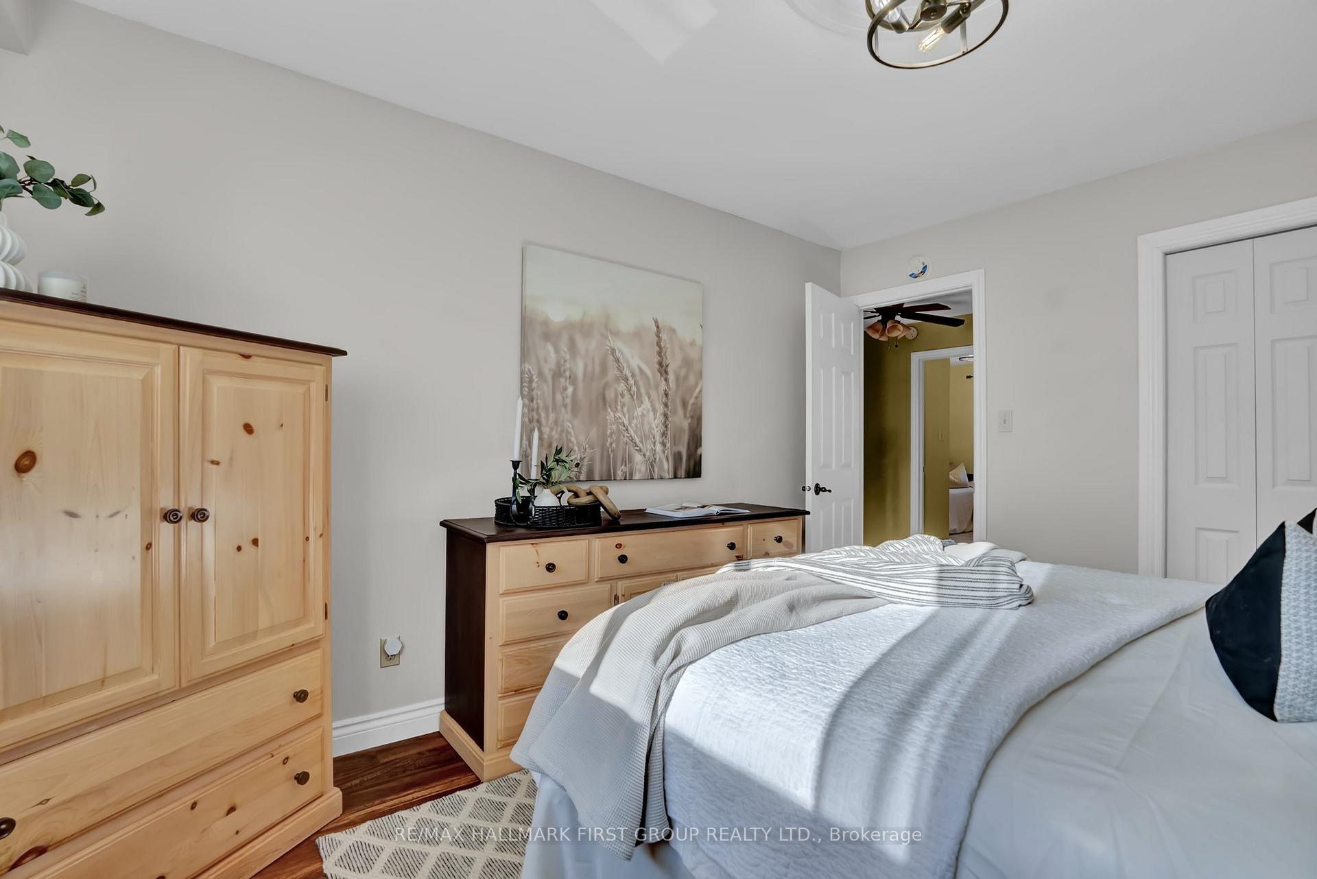 Photo 21 of 48 Spry Avenue, Clarington, Bowmanville — HOMEH