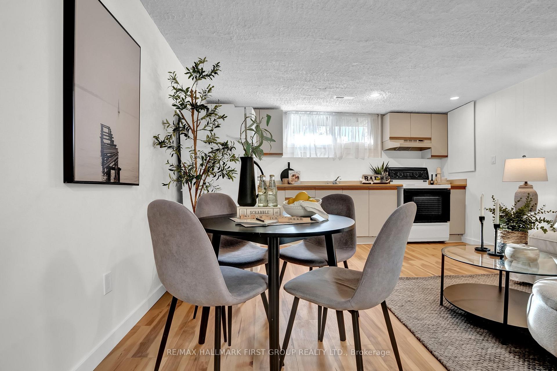 Photo 32 of 48 Spry Avenue, Clarington, Bowmanville — HOMEH