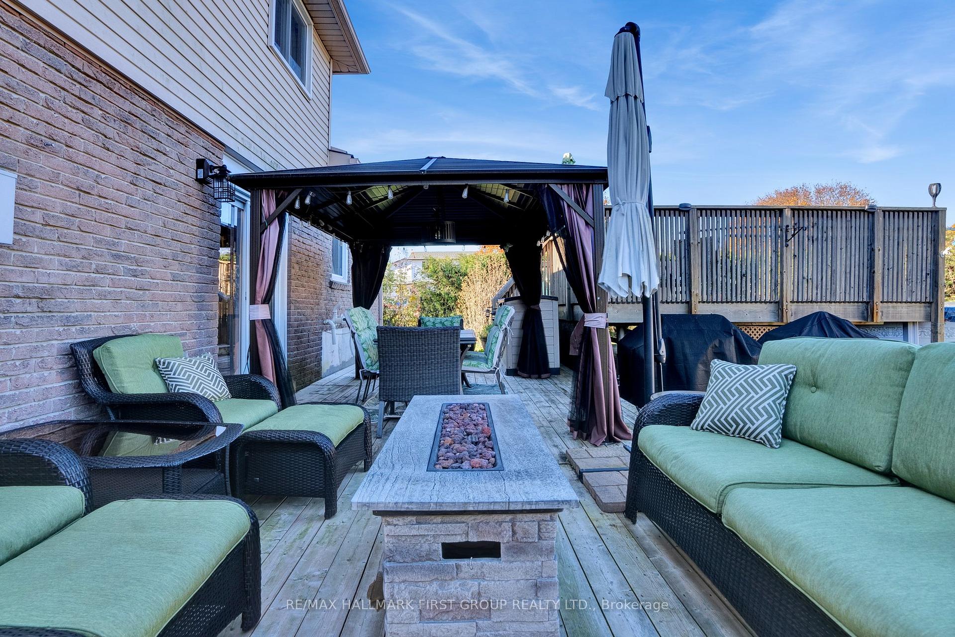 Photo 37 of 48 Spry Avenue, Clarington, Bowmanville — HOMEH