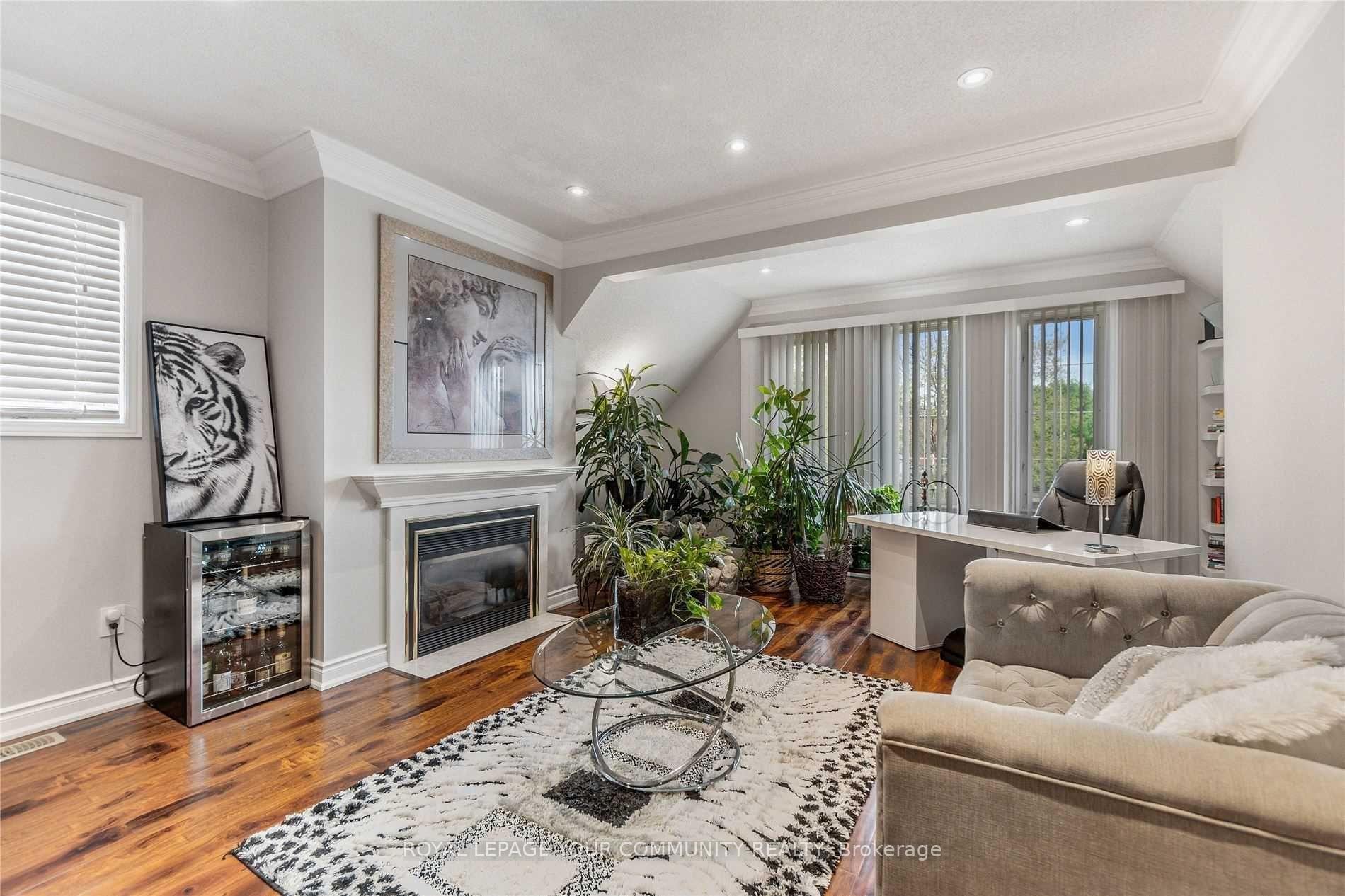 Photo 18 of 111 Bonny Meadows Drive, Aurora, Aurora Highlands — HOMEH