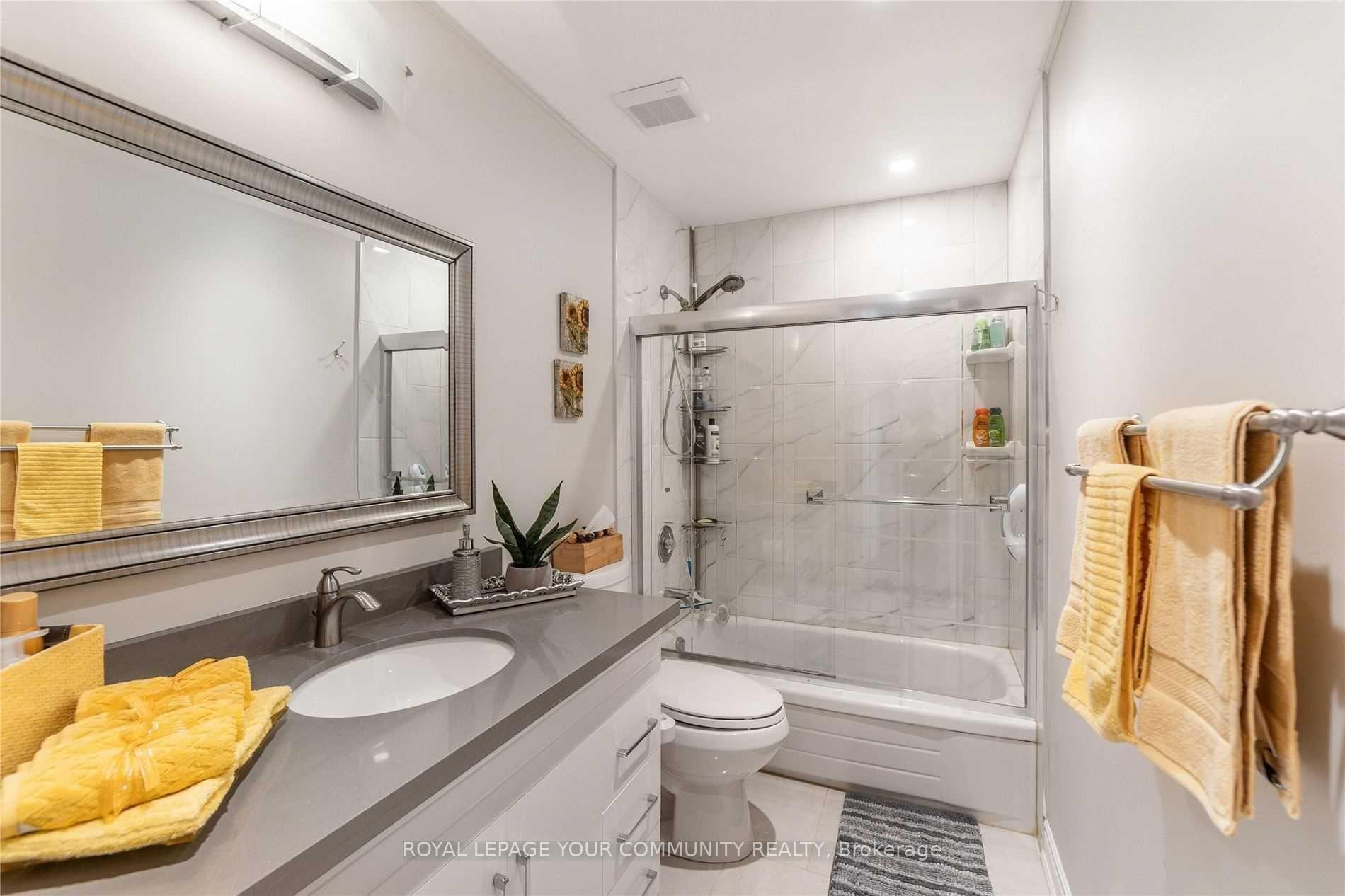 Photo 26 of 111 Bonny Meadows Drive, Aurora, Aurora Highlands — HOMEH