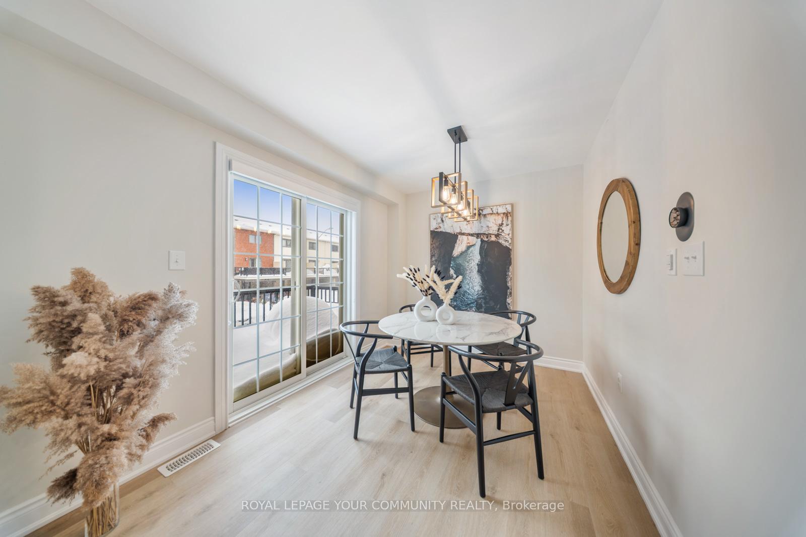 Photo 13 of 12 Andean Lane, Barrie, Rural Barrie Southwest — HOMEH