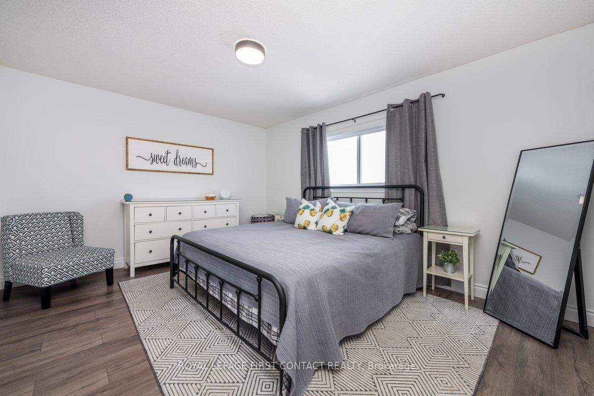 Photo 18 of 65 Hawthorne Crescent, Barrie, Ardagh — HOMEH