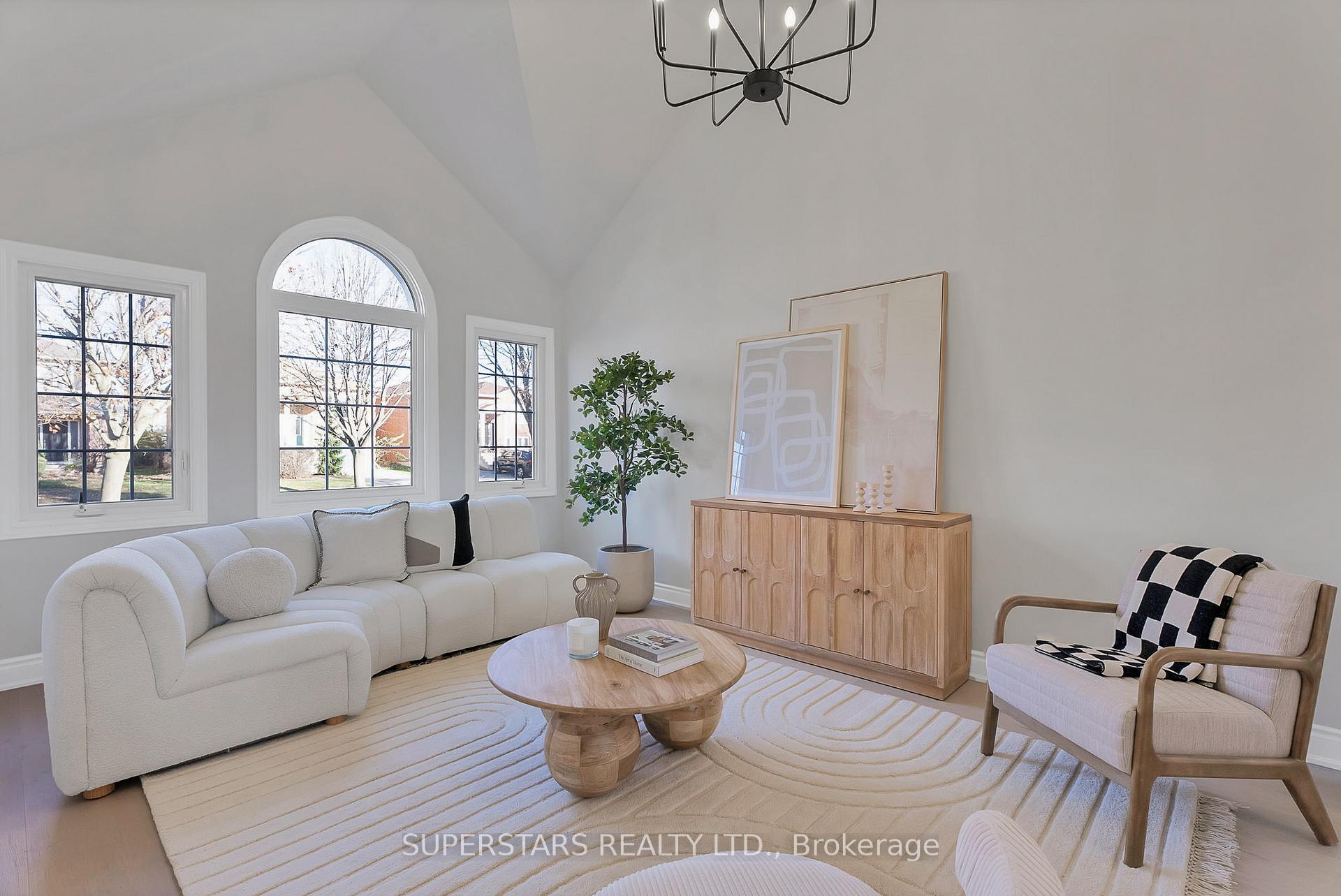 Photo 1 of 57 Kintyre Street, Clarington, Courtice — HOMEH
