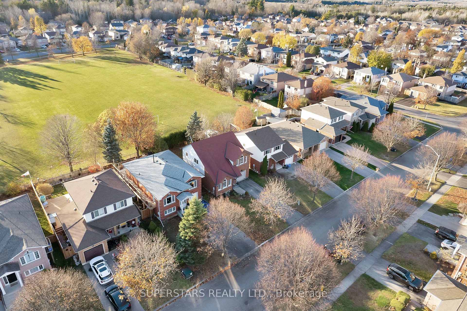 Photo 37 of 57 Kintyre Street, Clarington, Courtice — HOMEH