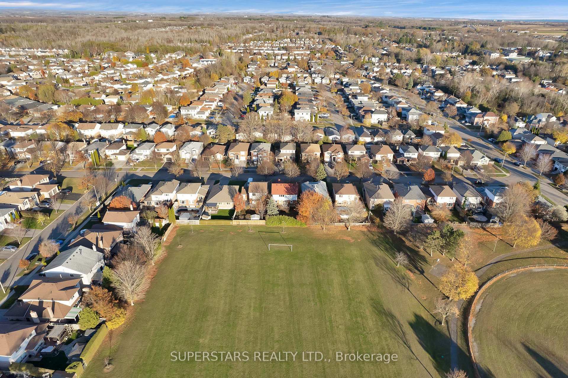Photo 38 of 57 Kintyre Street, Clarington, Courtice — HOMEH