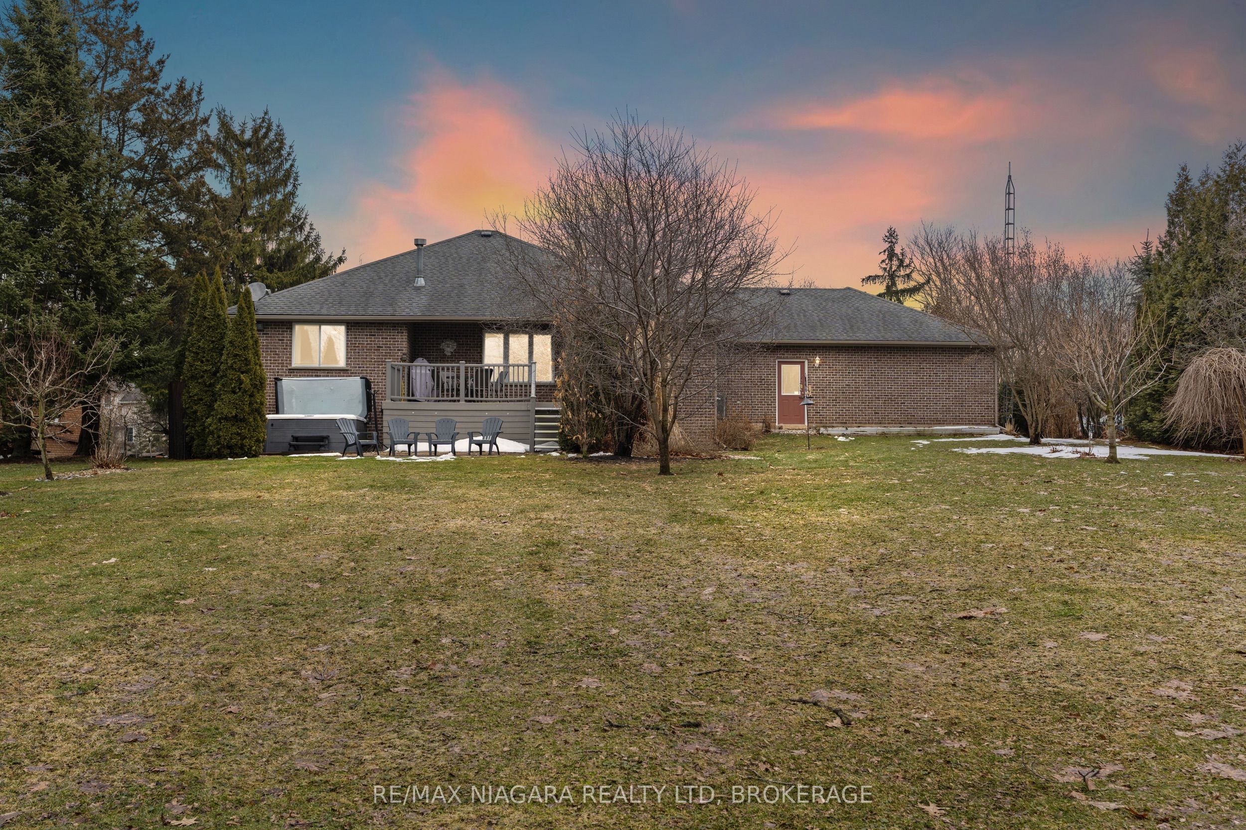 Photo 85 of 111 Pearson Road, Welland, Cooks Mills — HOMEH