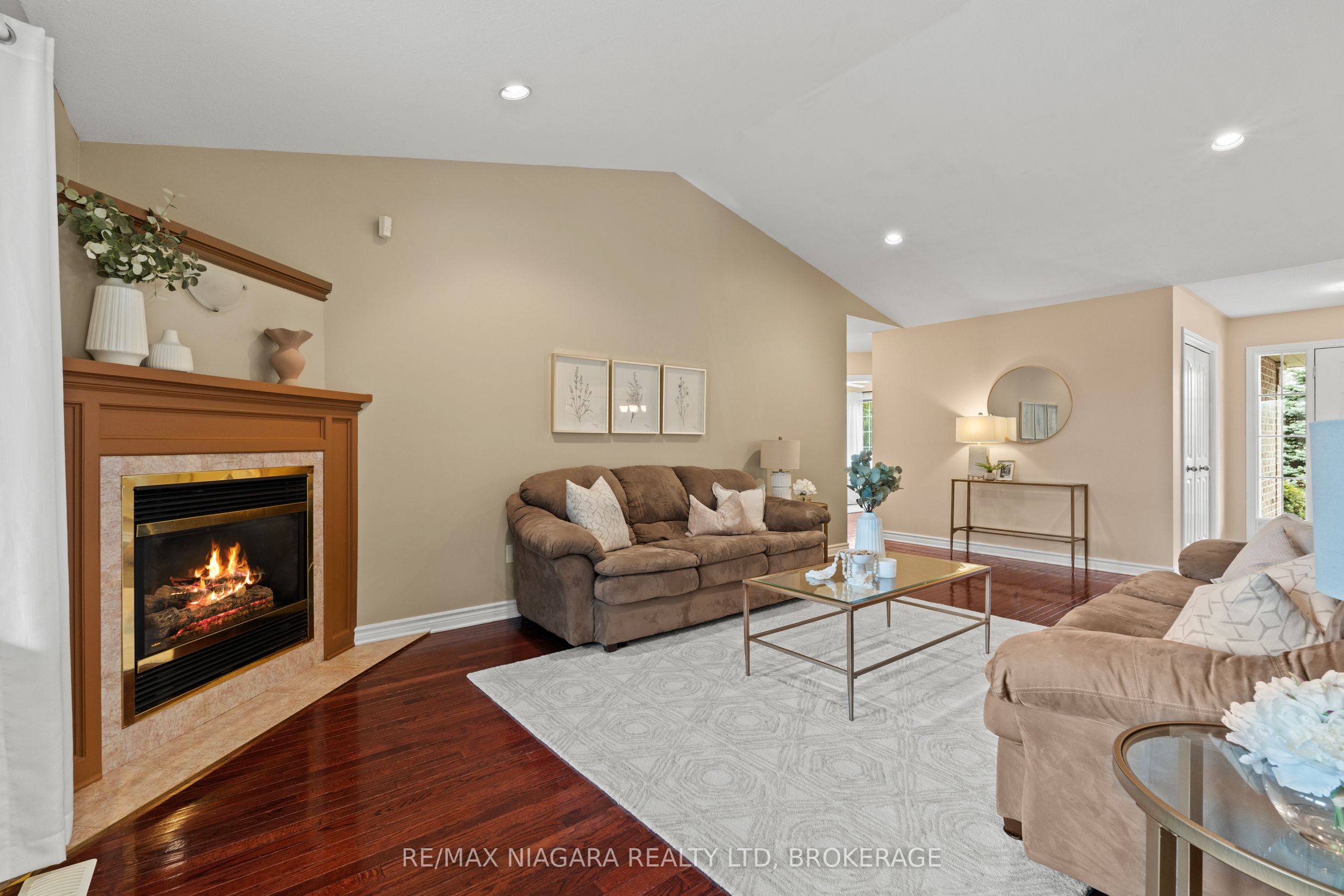 Photo 58 of 111 Pearson Road, Welland, Cooks Mills — HOMEH