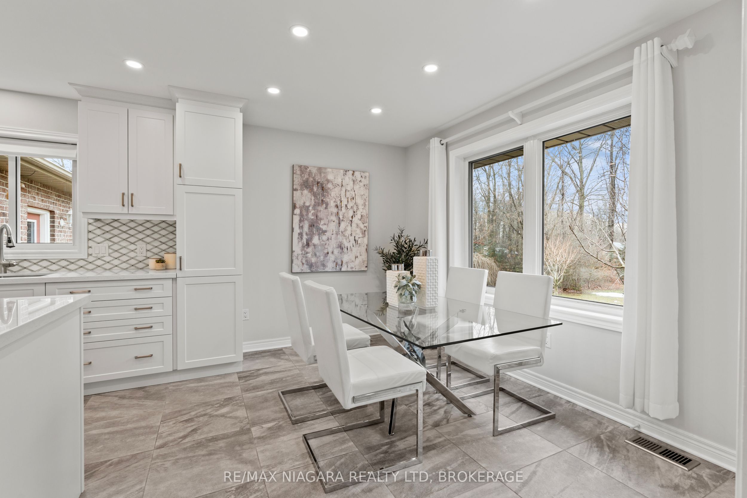Photo 59 of 111 Pearson Road, Welland, Cooks Mills — HOMEH
