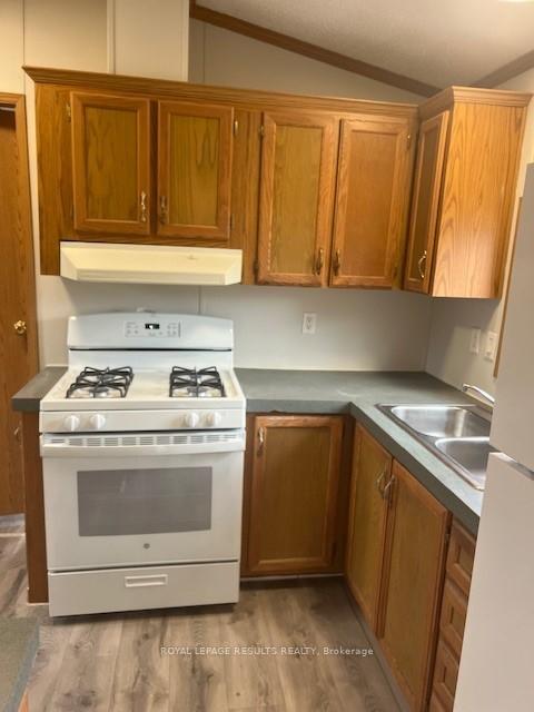 Photo 7 of Unit 4, 33 Pitt Street, Bayham, Port Burwell — HOMEH
