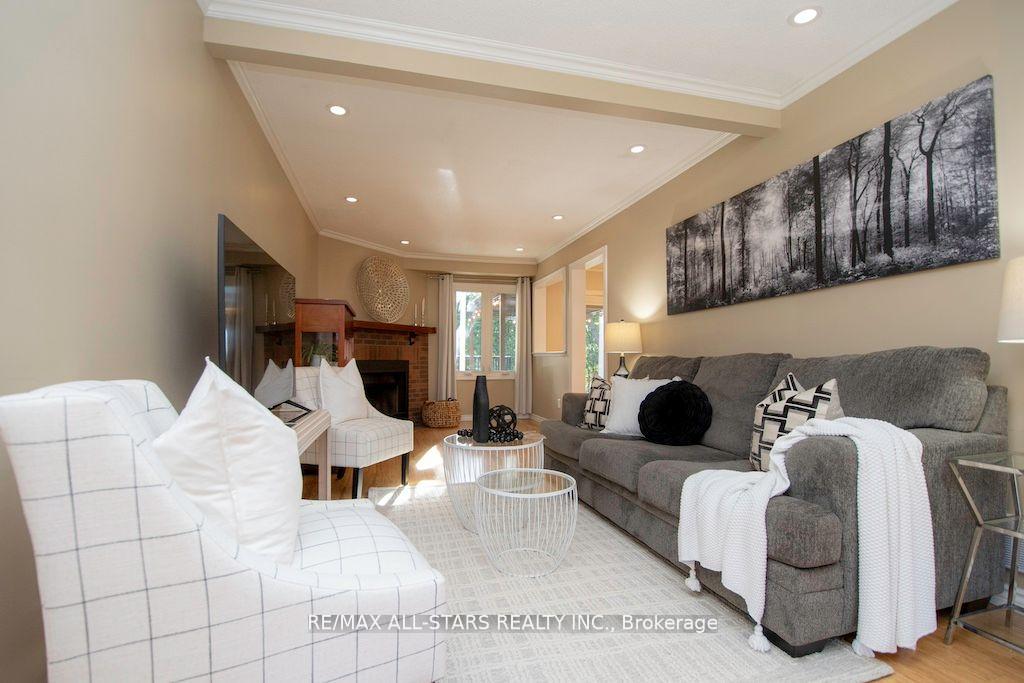 Photo 6 of 180 Sandringham Drive, Clarington, Courtice — HOMEH