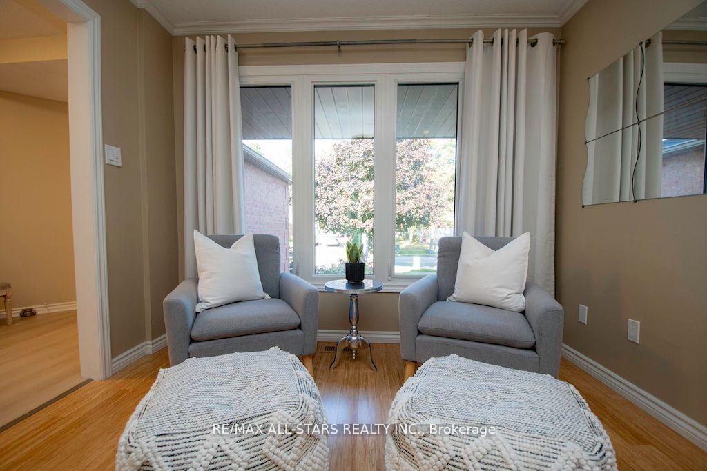Photo 8 of 180 Sandringham Drive, Clarington, Courtice — HOMEH