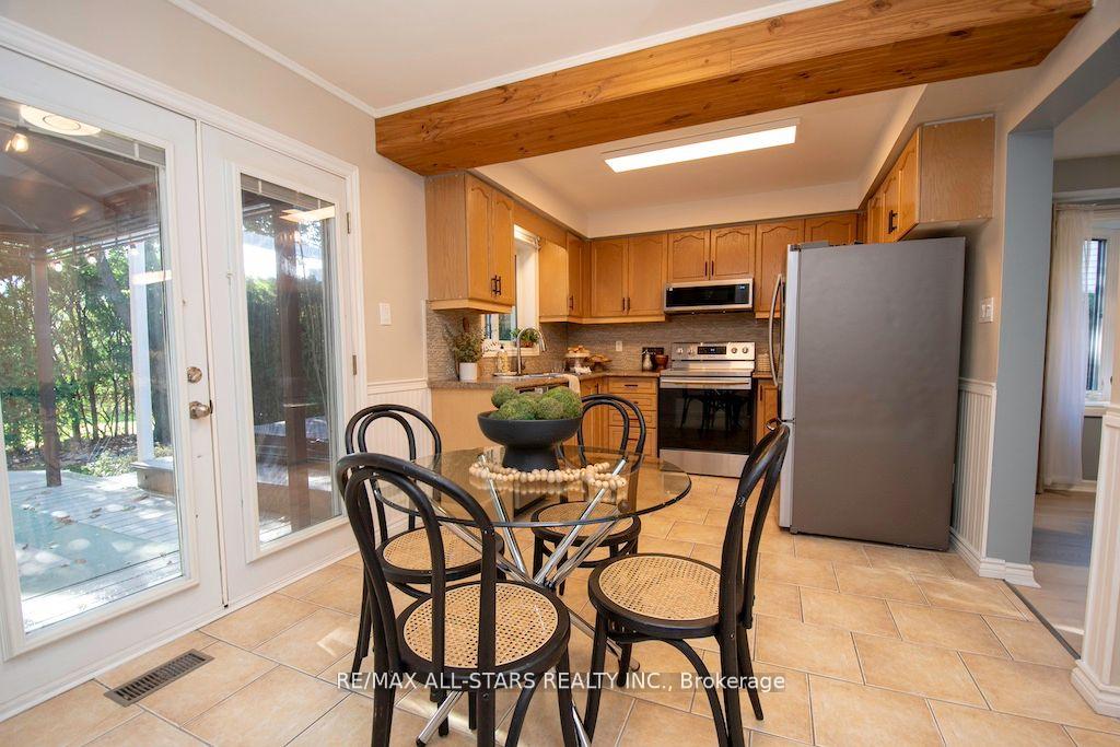 Photo 15 of 180 Sandringham Drive, Clarington, Courtice — HOMEH