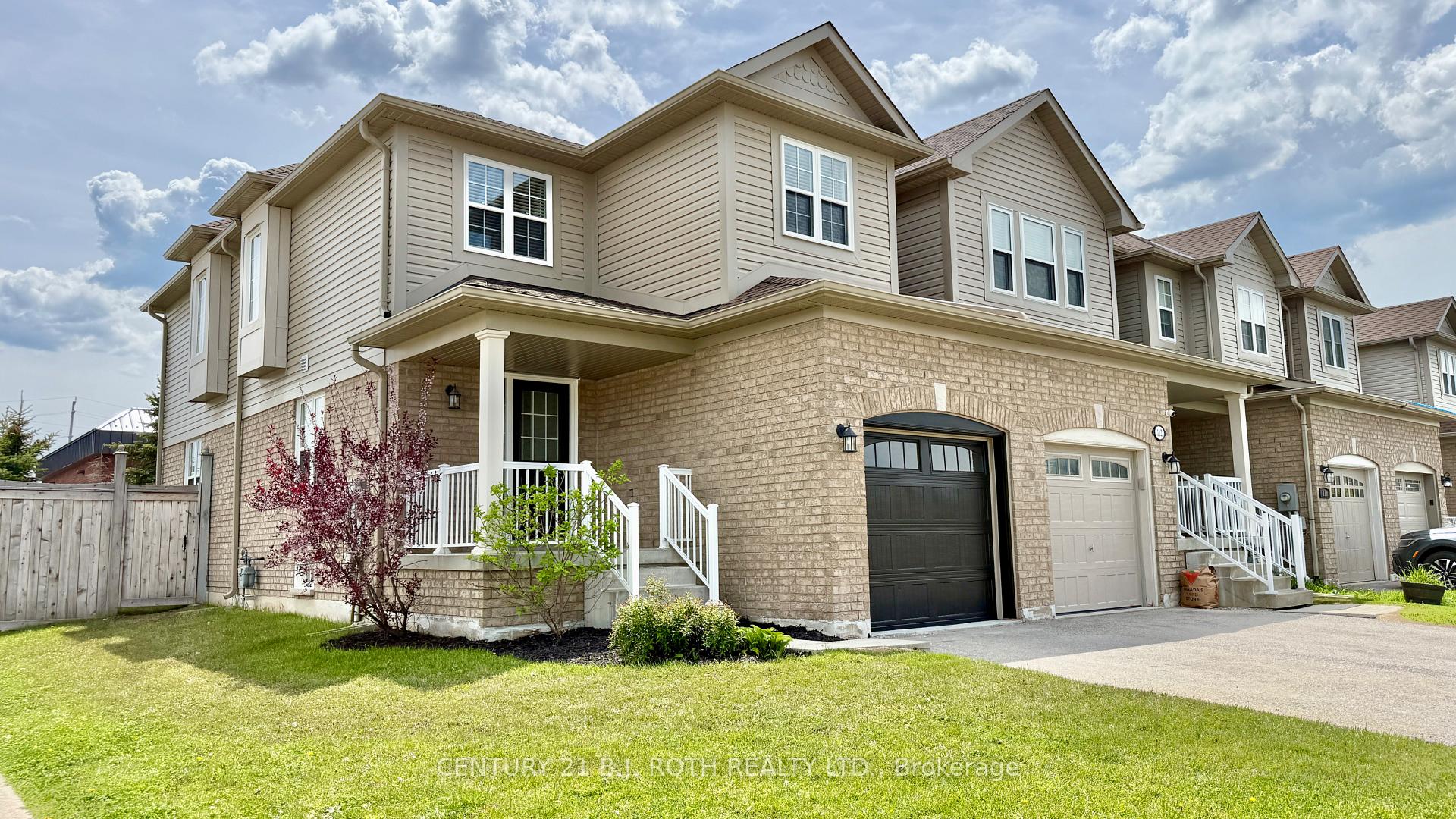 Photo 1 of 114 Majesty Boulevard, Barrie, Innis-Shore — HOMEH